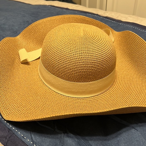 FURTALK Womens Beach Sun Straw Hat UV UPF50 Travel Foldable Brim Summer UV Hat - Picture 2 of 9